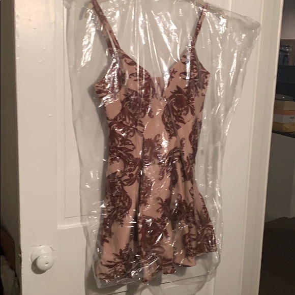 Designer dress - Picture 1 of 3